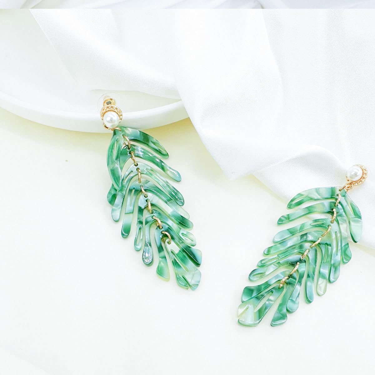 Palm Leaf Earrings - Green or White