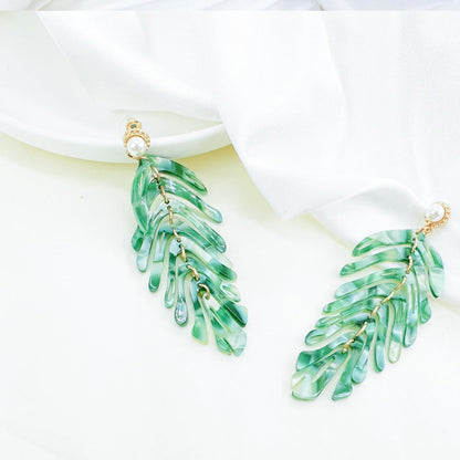 Palm Leaf Earrings - Green or White