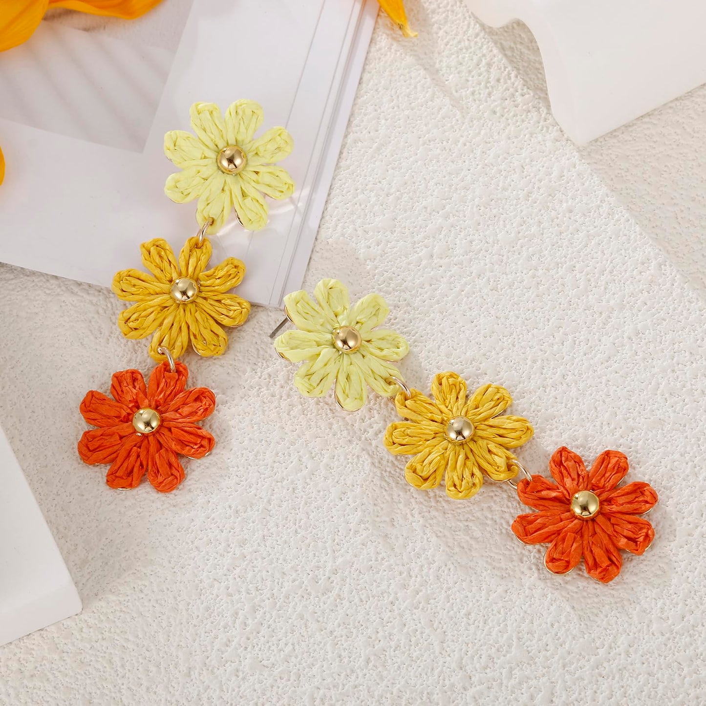 Raffia Daisy Flower Earrings