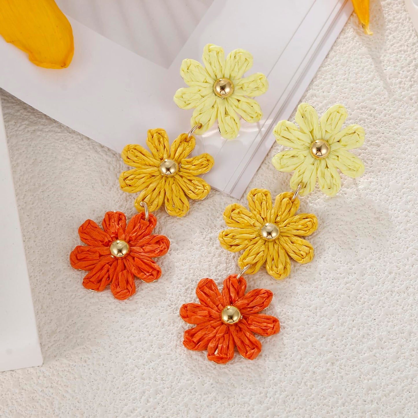 Raffia Daisy Flower Earrings